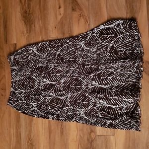 Briggs NY leaf print maxi skirt brown